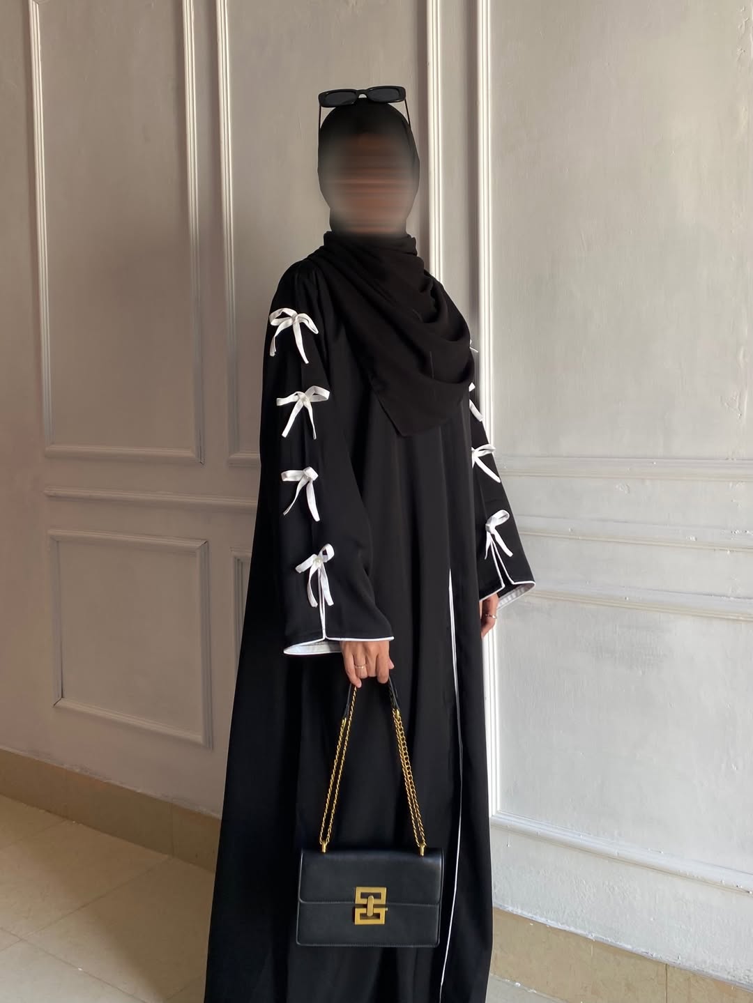 Ribbon Grace Abaya with stoller
