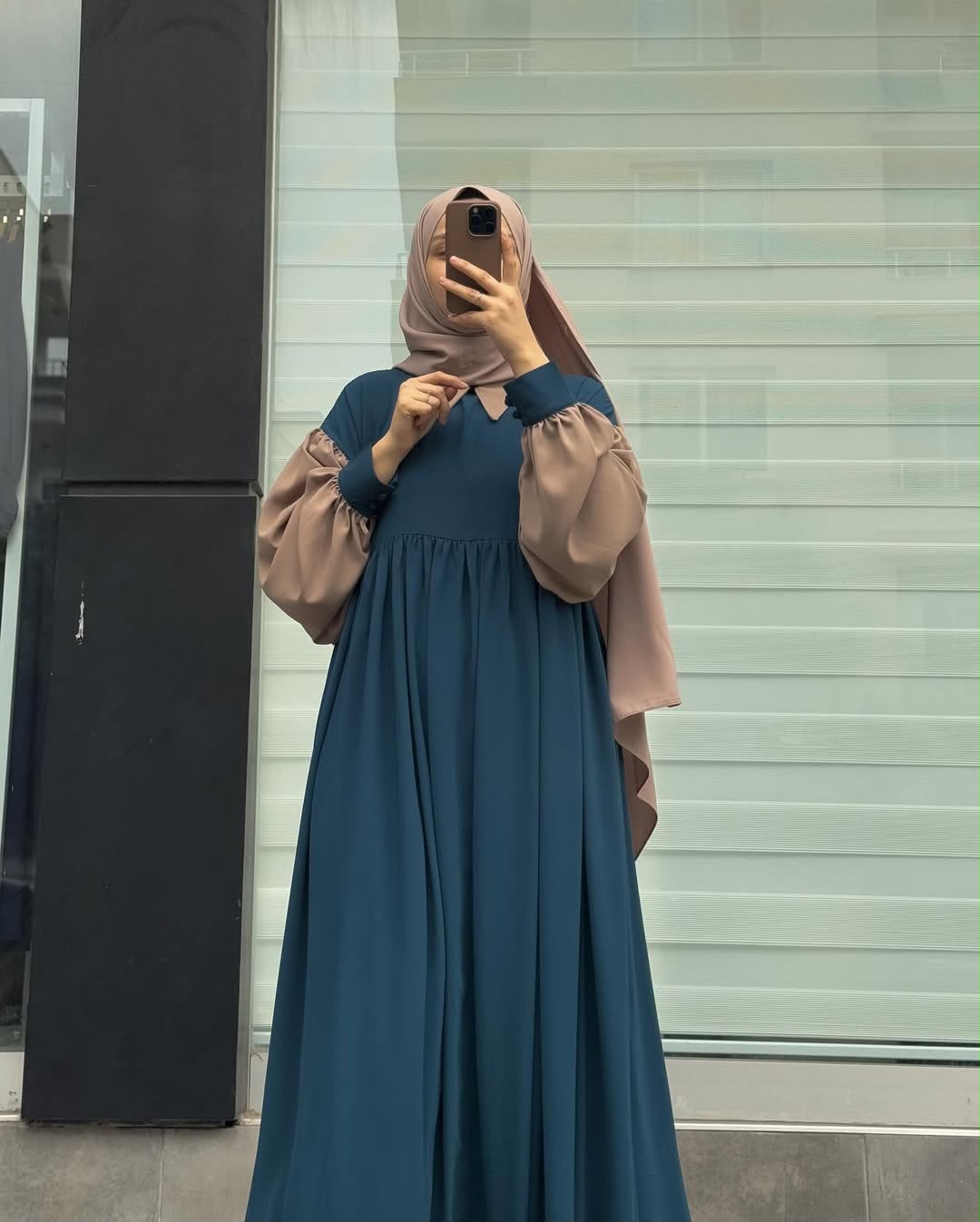 Ravina Grace abaya