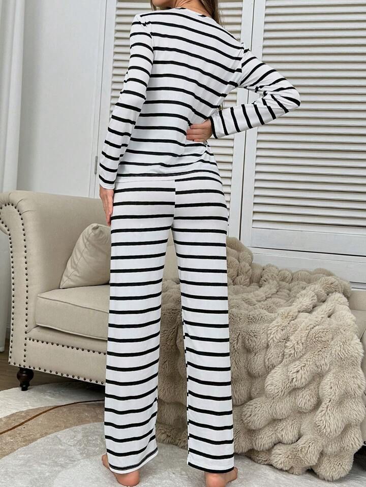 Badam Zebra sleep wear