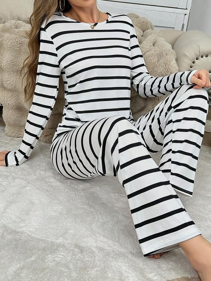 Badam Zebra sleep wear