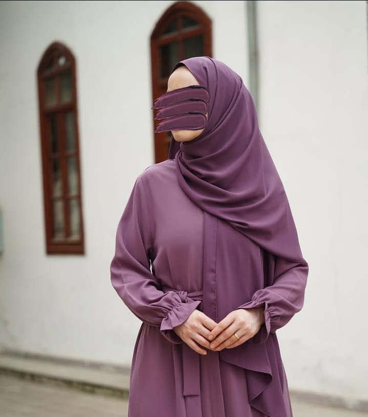 Plum Grace Modest Abaya
