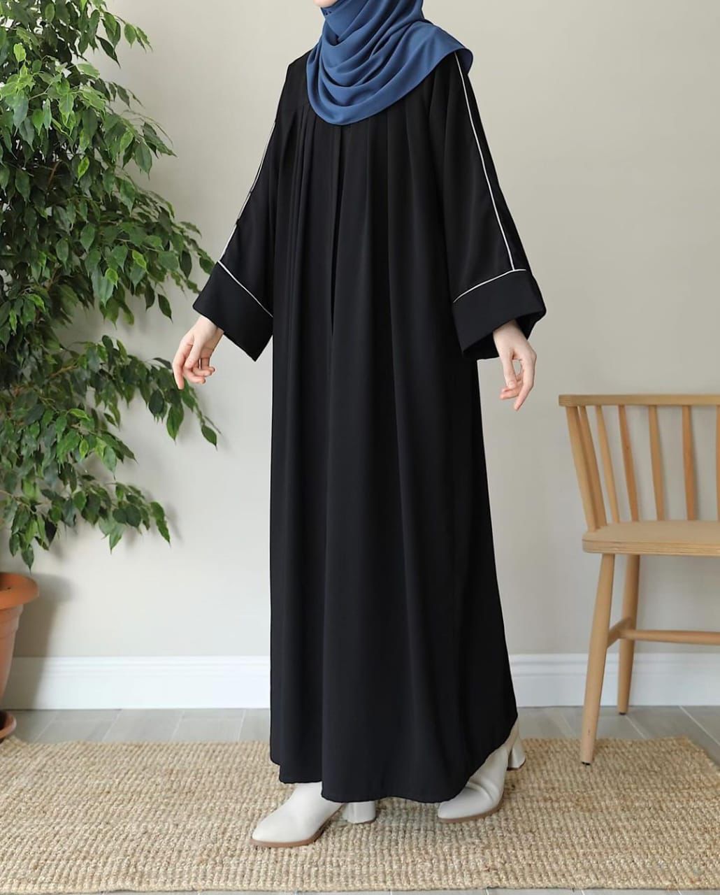 Trendy Abaya With Stoller