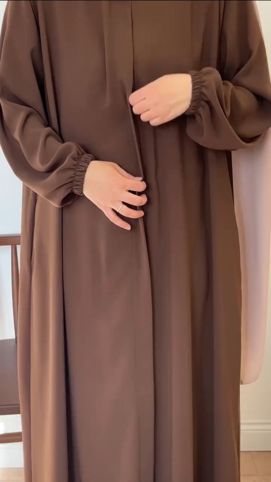 Modest Badam Abaya with Stoller