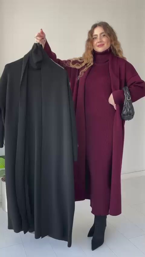 2-Piece Winter Co-ord Set – Long Shrug & Knitted Turtleneck Dress