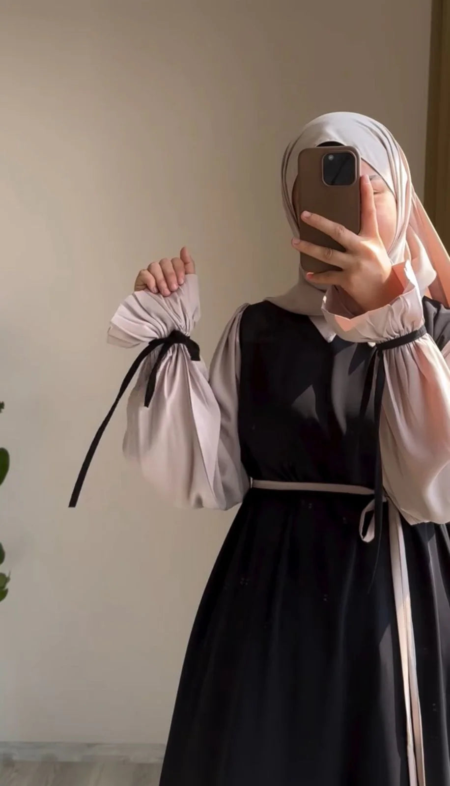 Aurelia Abaya With Stoller
