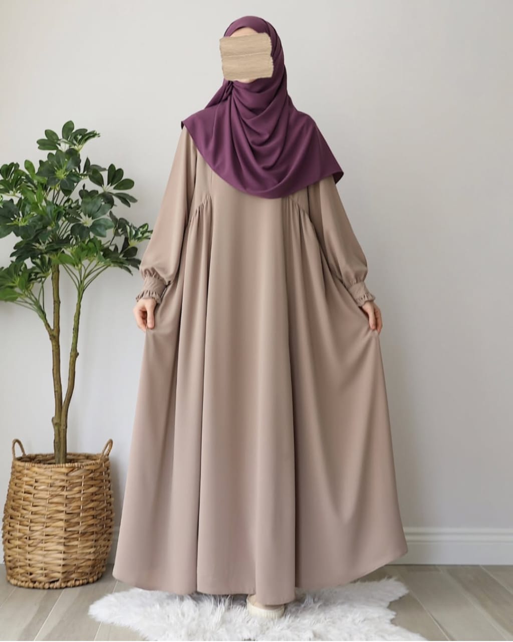 Pearl Rose Abaya With Stoller