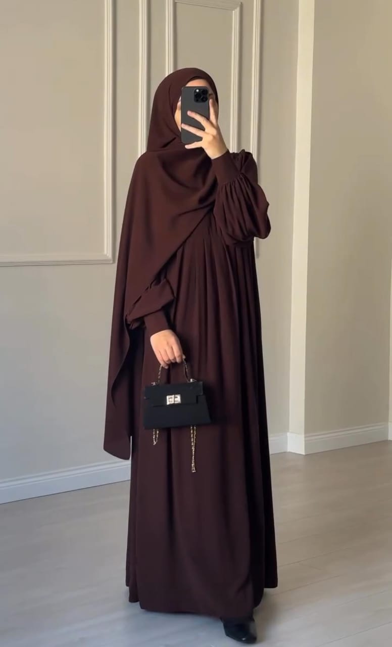 Elegant Chocolate Brown Abaya with Ruched Sleeves
