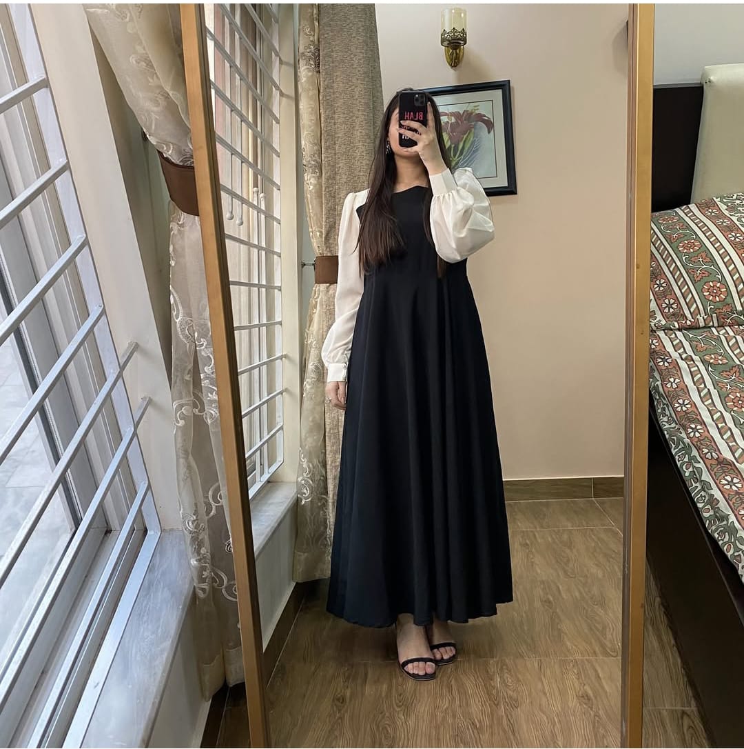 Classic Black Maxi Dress with Elegant White Chiffon Sleeves