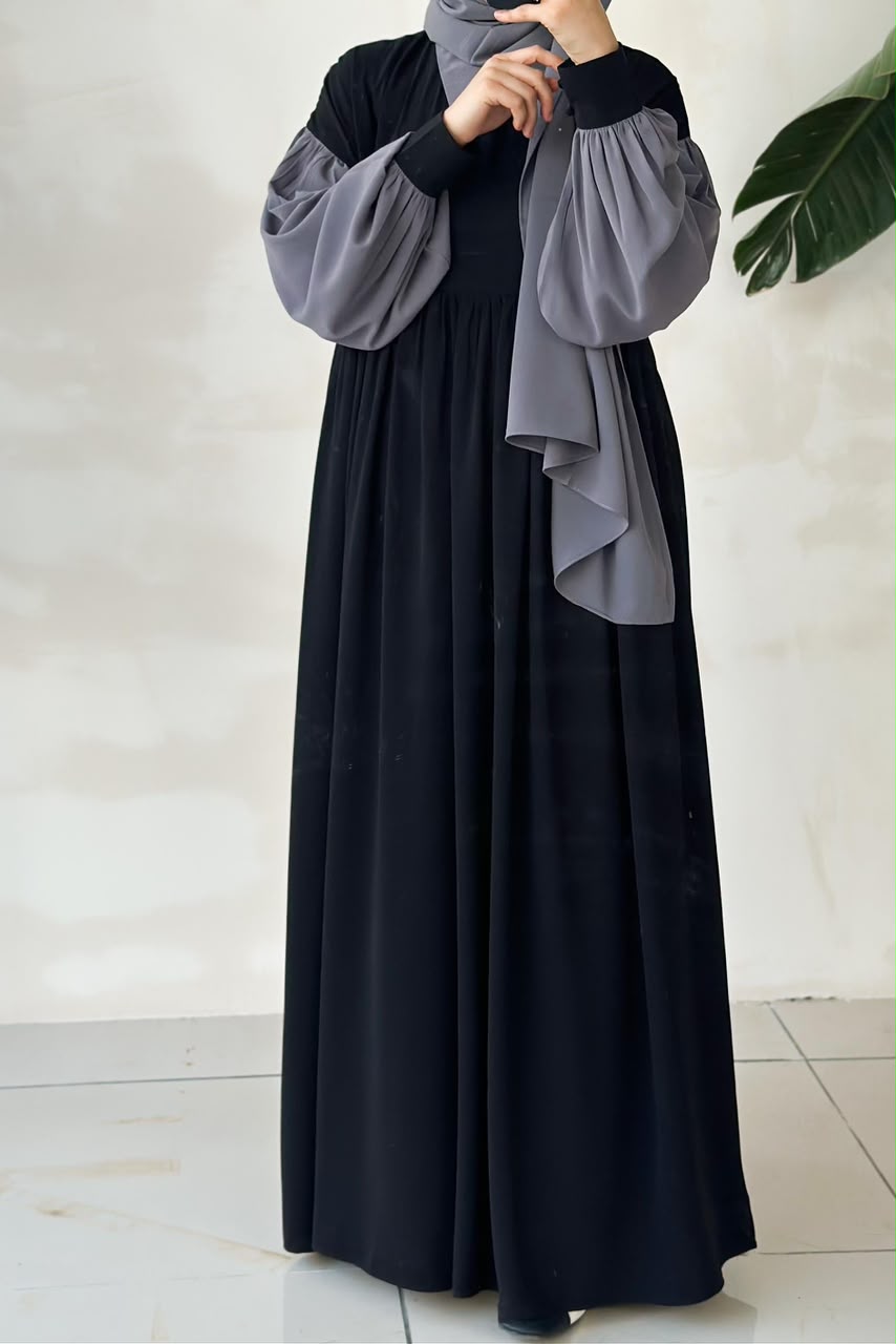 Ravina Grace abaya