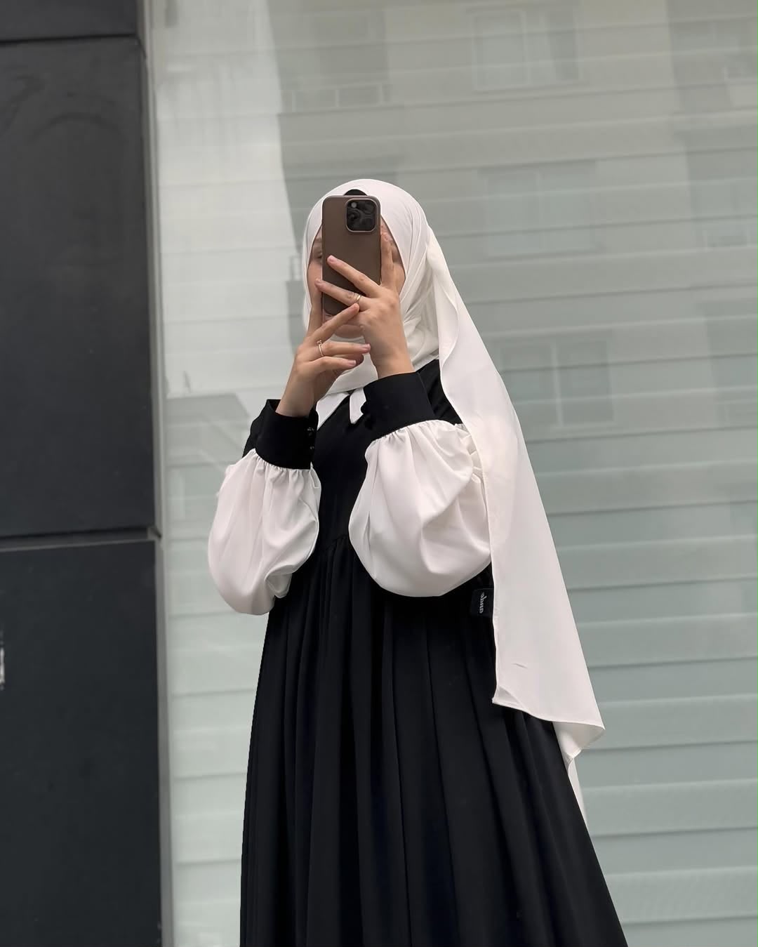 Ravina Grace abaya
