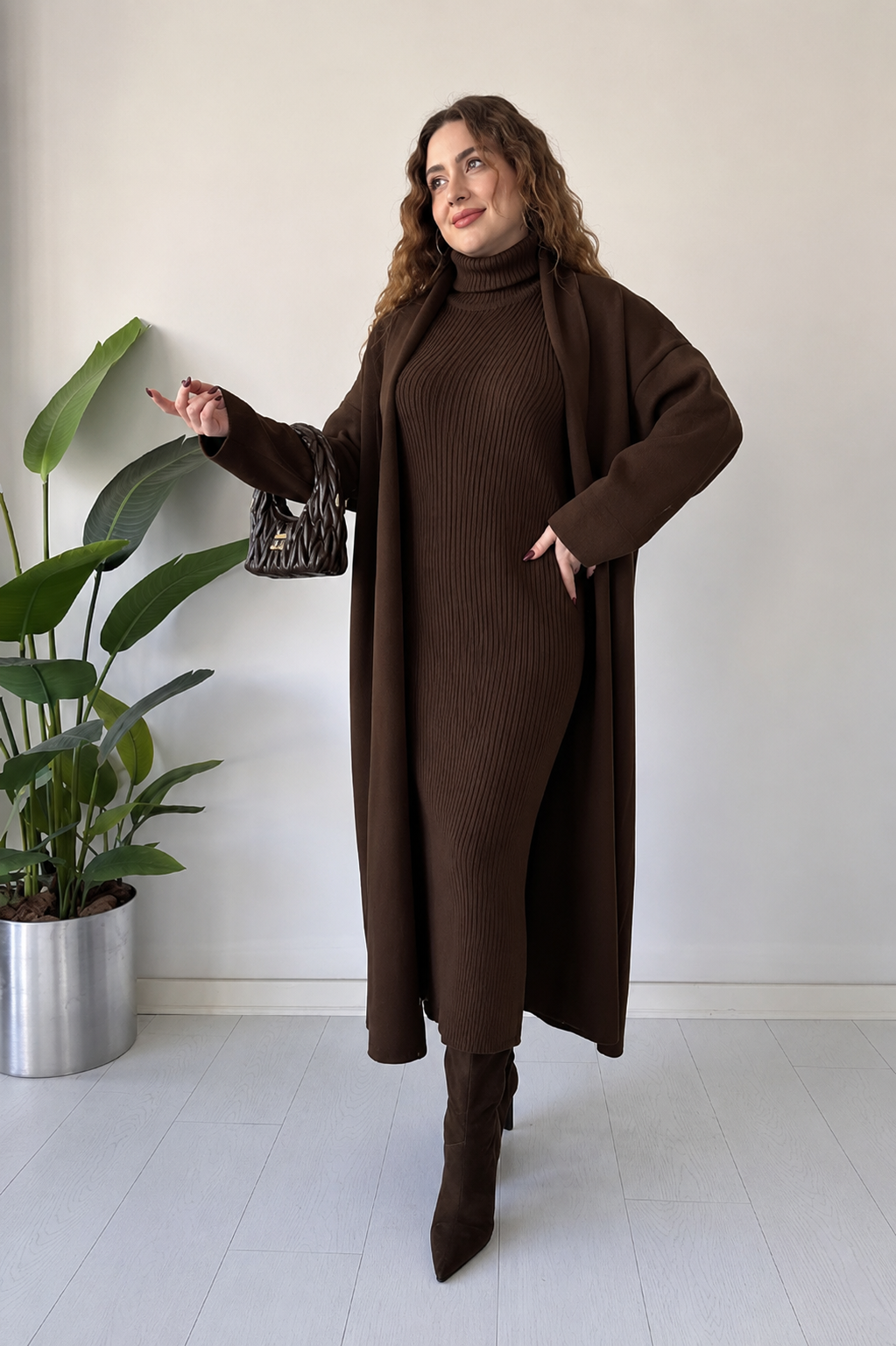 2-Piece Winter Co-ord Set – Long Shrug & Knitted Turtleneck Dress