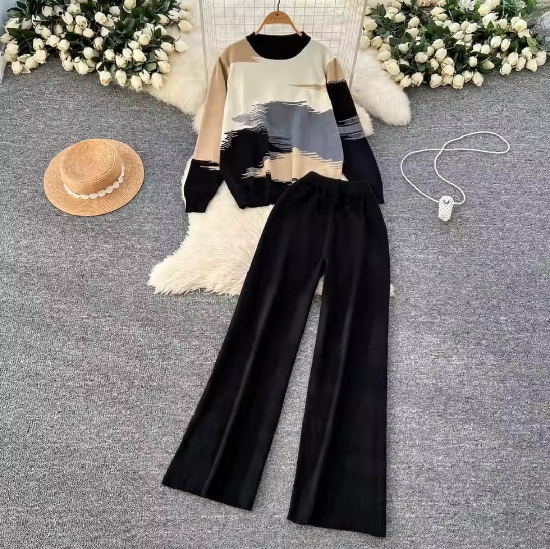 Women's Cozy Two-Piece Abstract Knit Loungewear Set