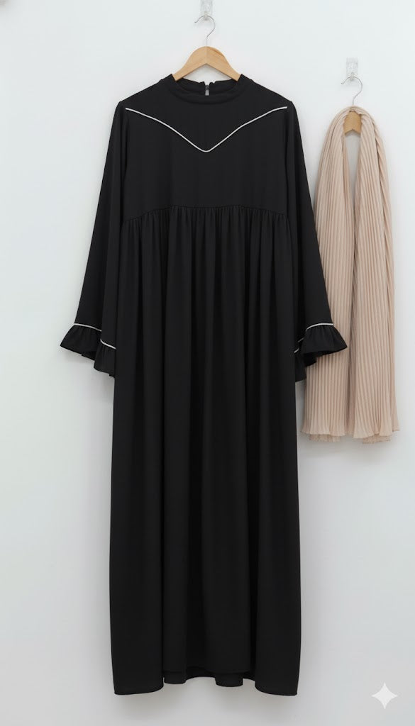 Ayse Flarey Abaya with stoller