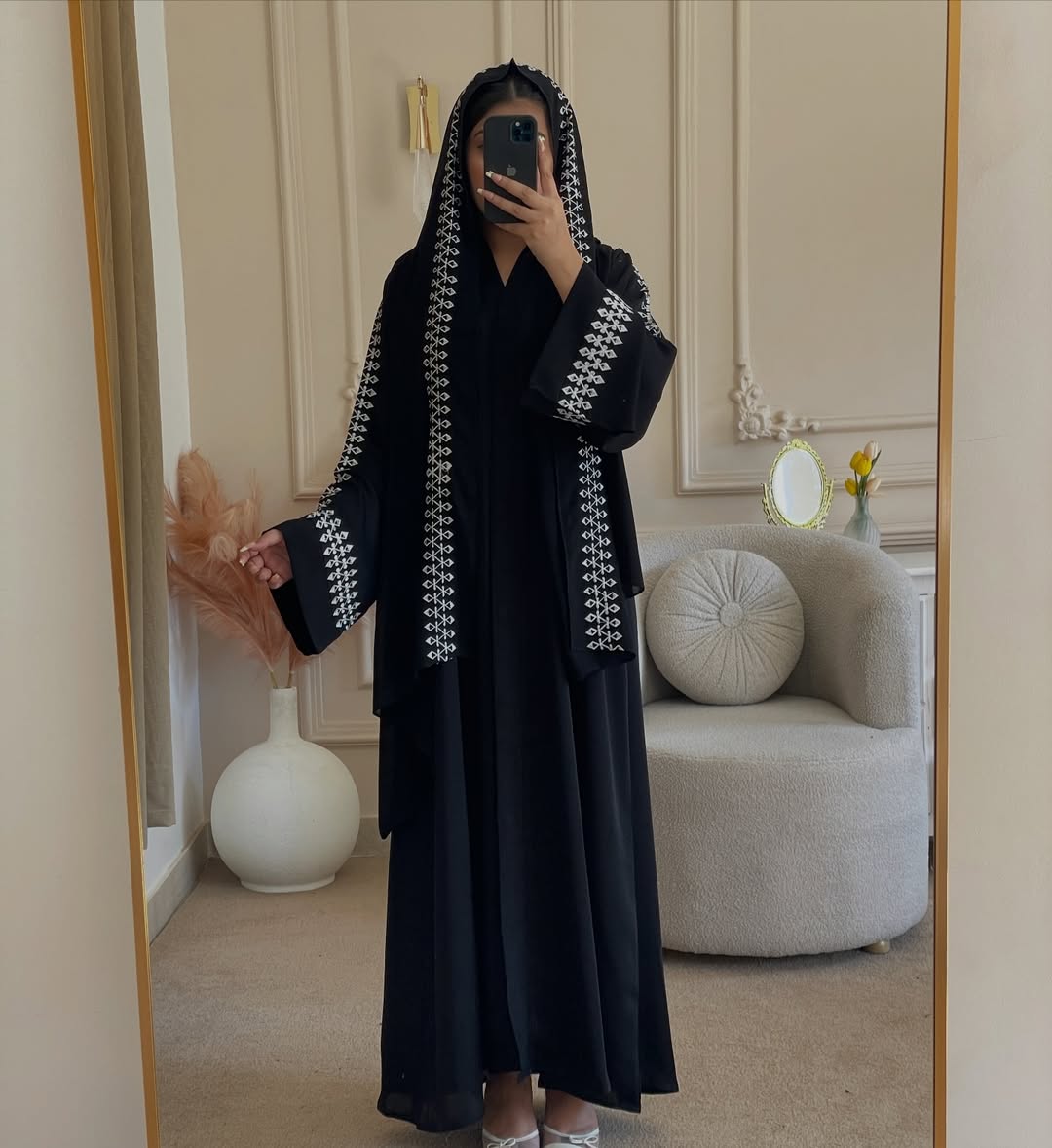 EmberEdge abaya with stoller
