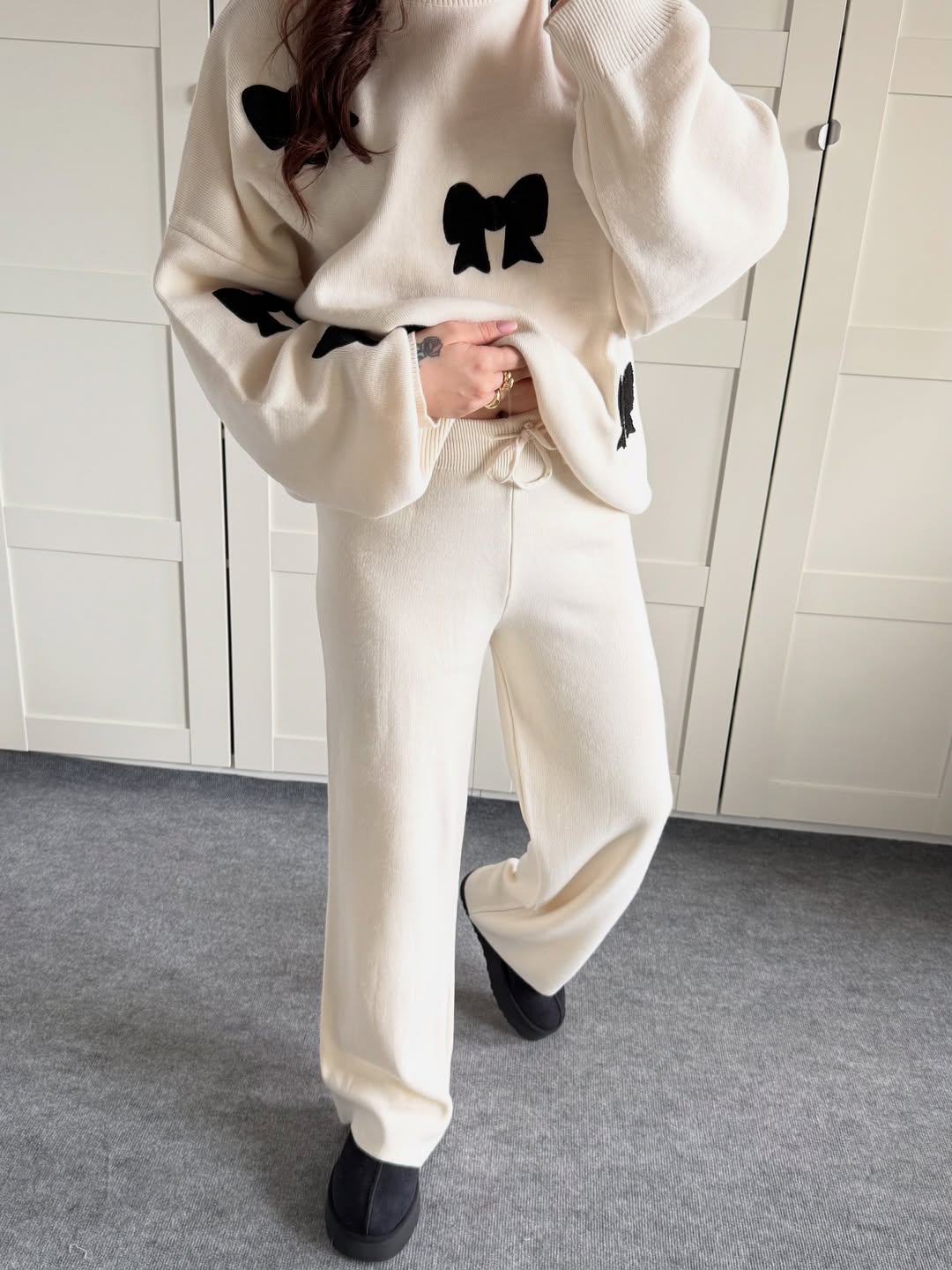 Ribbon Embroidered Cordset