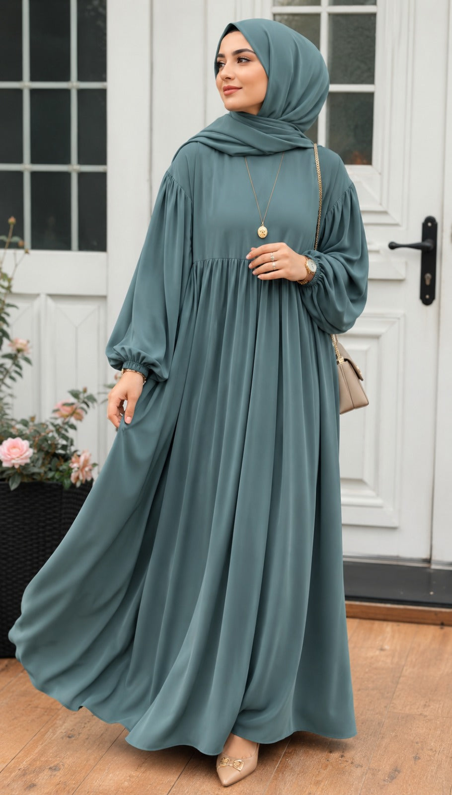 Ivy Mist Abaya With Stoller