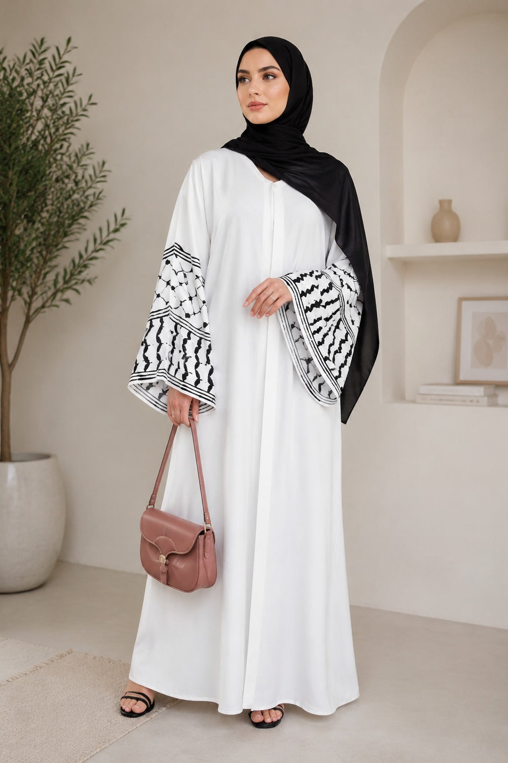 Al-Lamsa Abaya With Stoller