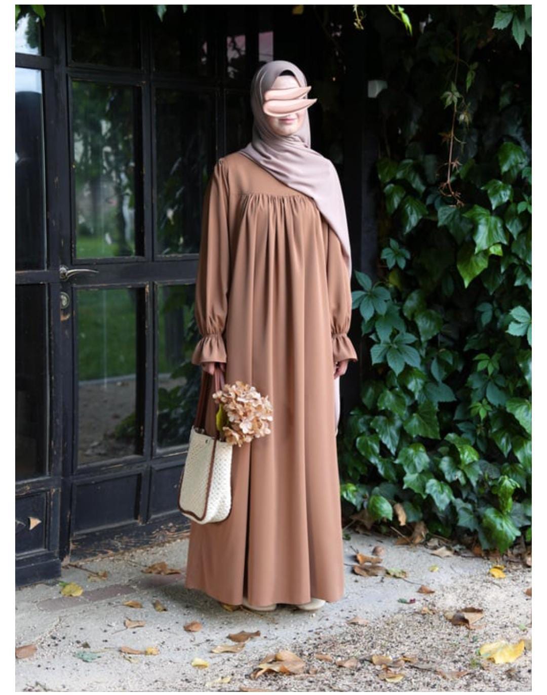 Amber Beige Abaya with stoller