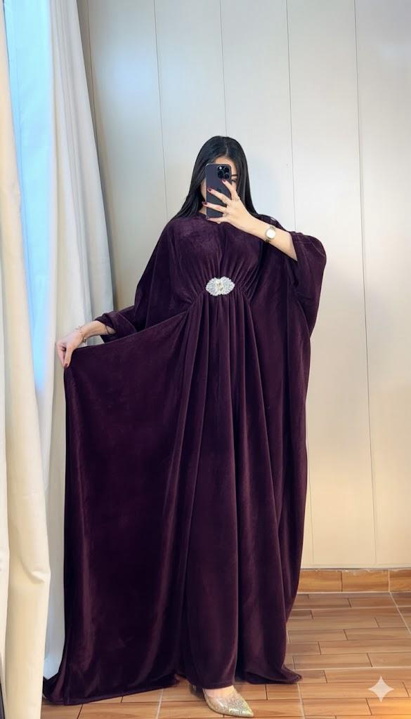Luxury Velvet Kaftan – Elegant Flowing Evening Wear