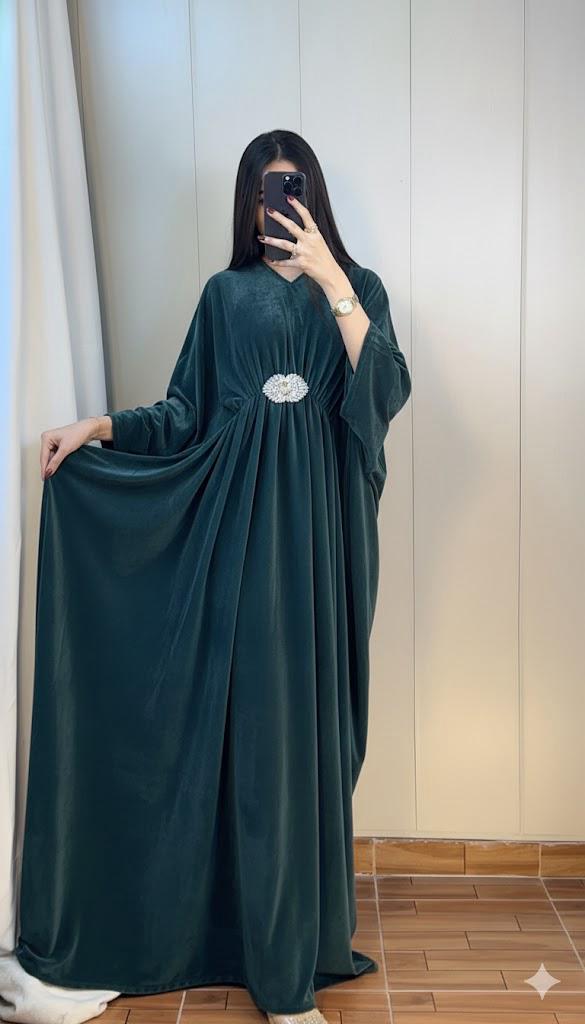 Luxury Velvet Kaftan – Elegant Flowing Evening Wear