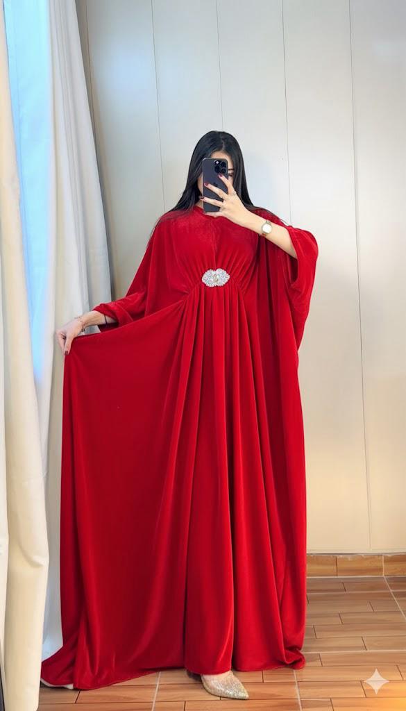 Luxury Velvet Kaftan – Elegant Flowing Evening Wear