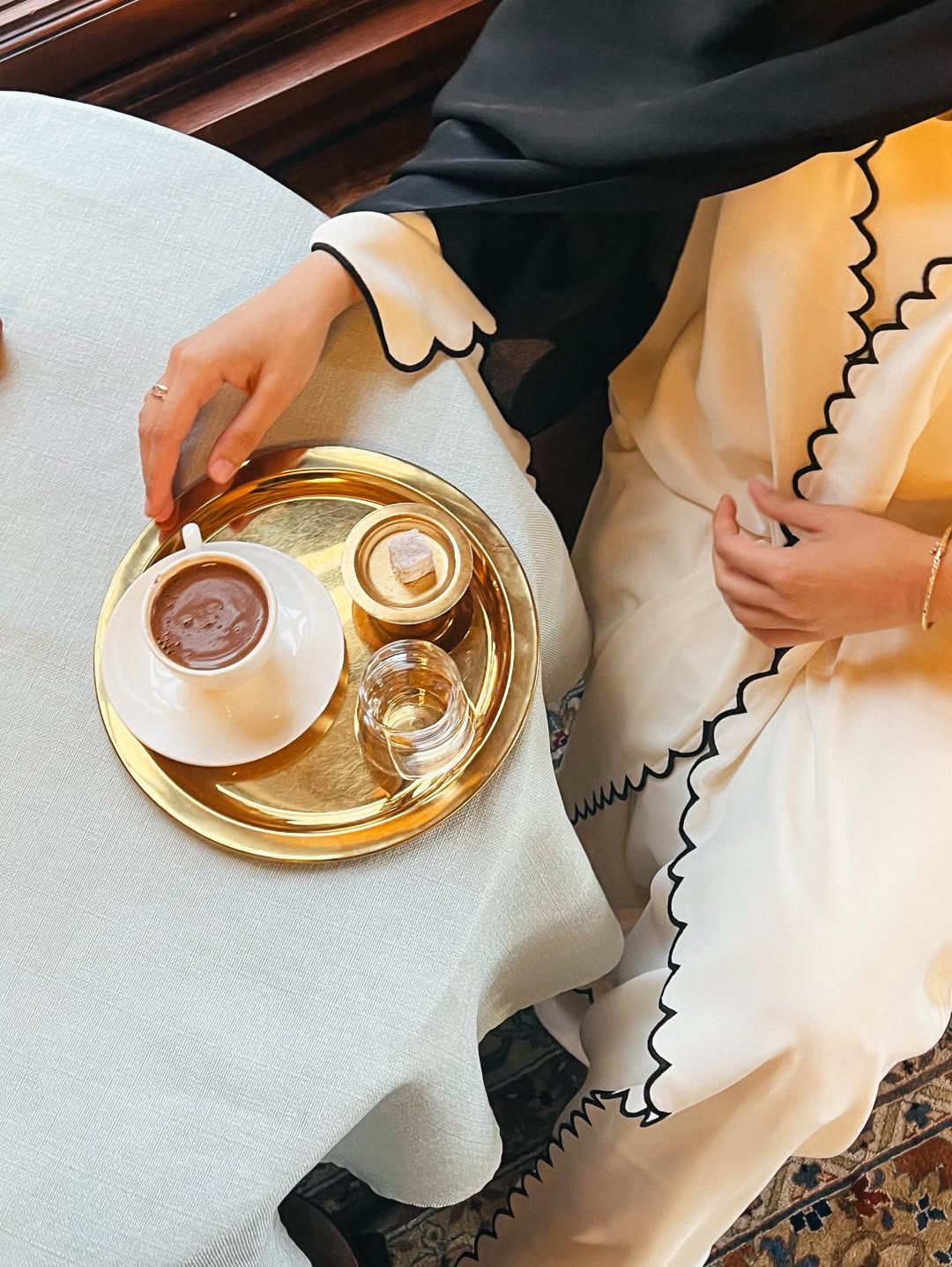 The Luna Ribbon Abaya With Stoller