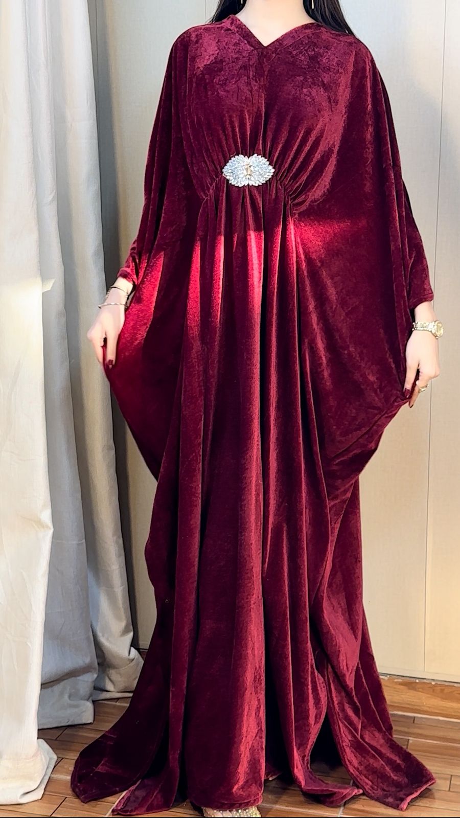 Luxury Velvet Kaftan – Elegant Flowing Evening Wear