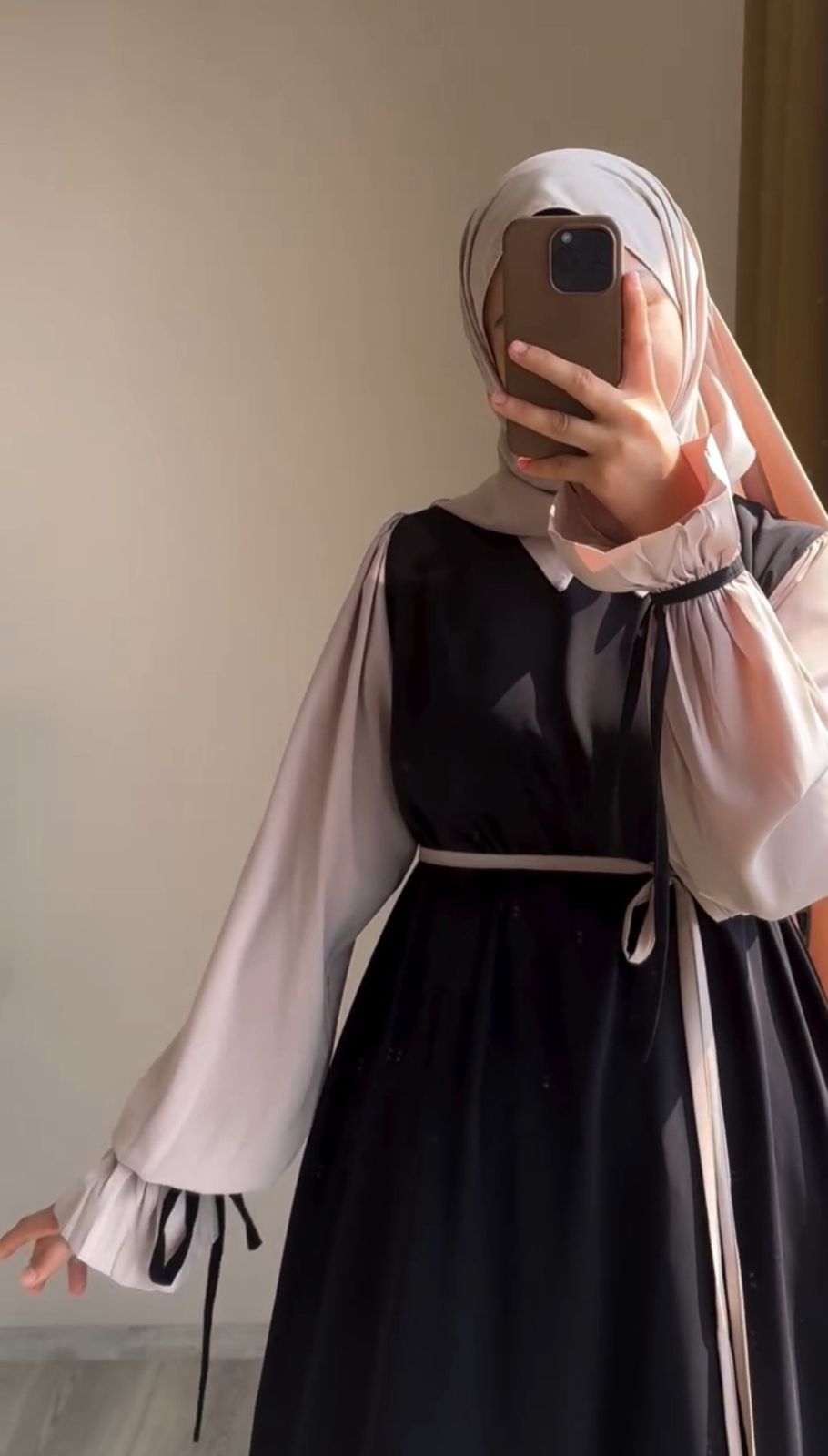 Noir Grace Abaya