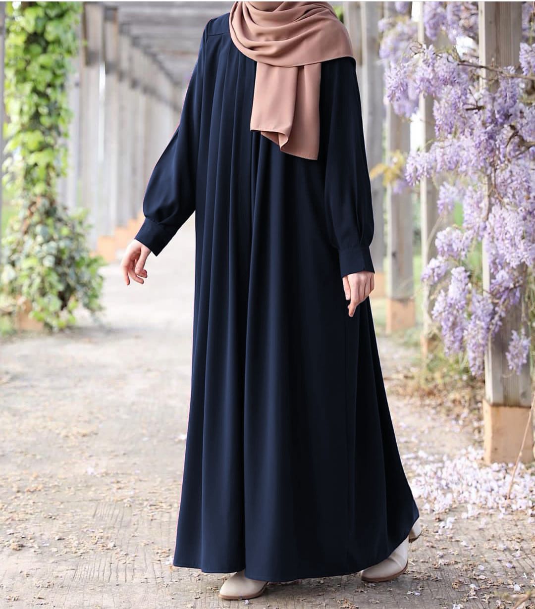 Royal Abaya with stoller
