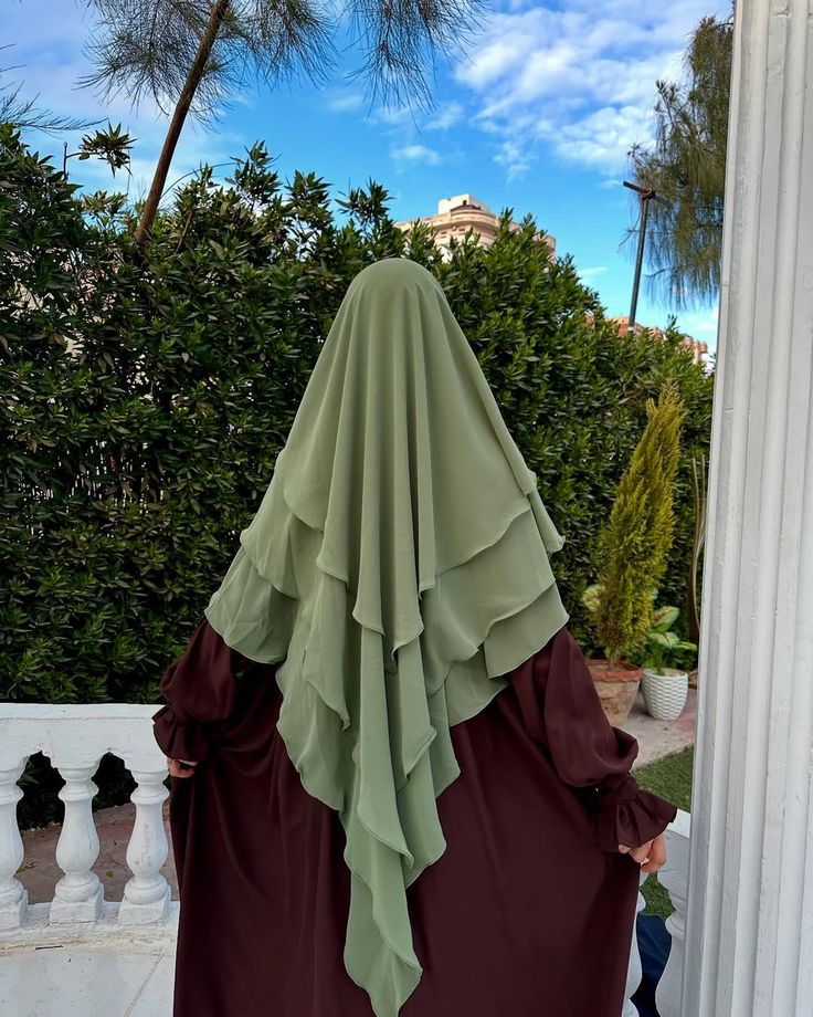 Elegance Tiered Chiffon Khimar