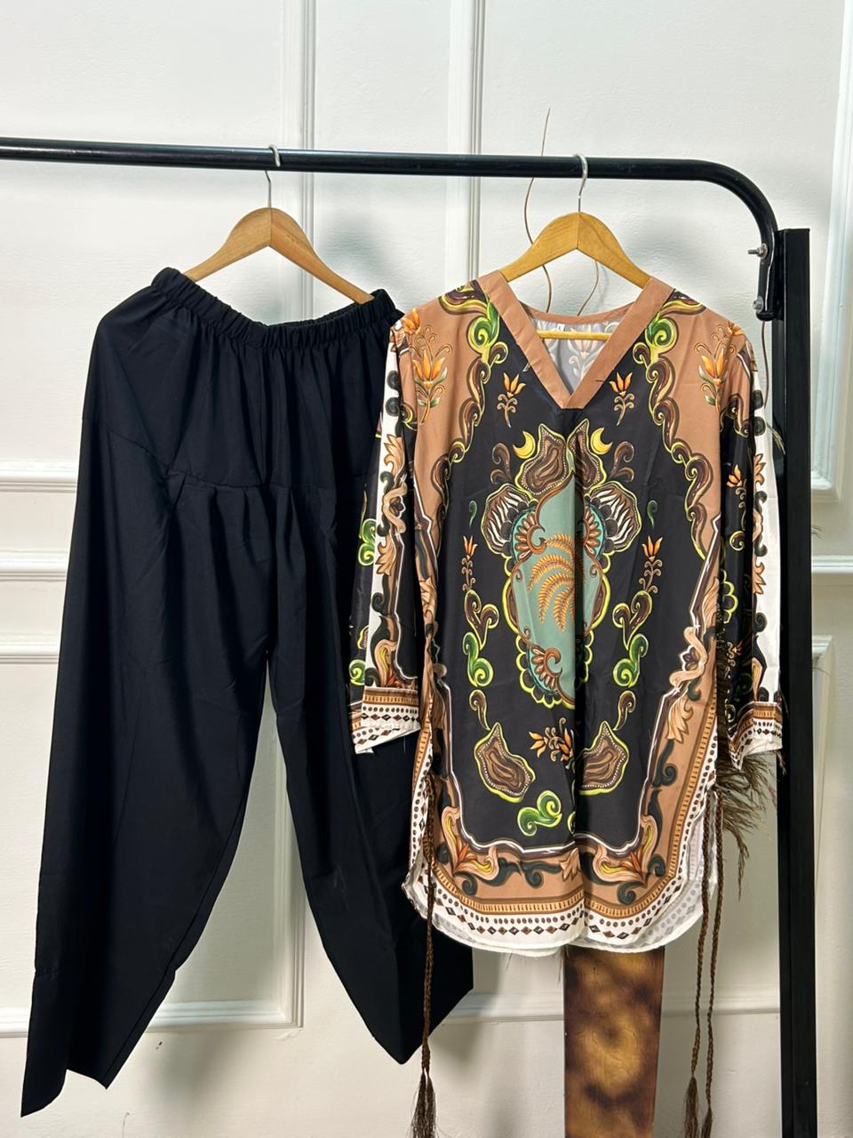 Aks-e-Hoor 2pcs farshi shalwar set