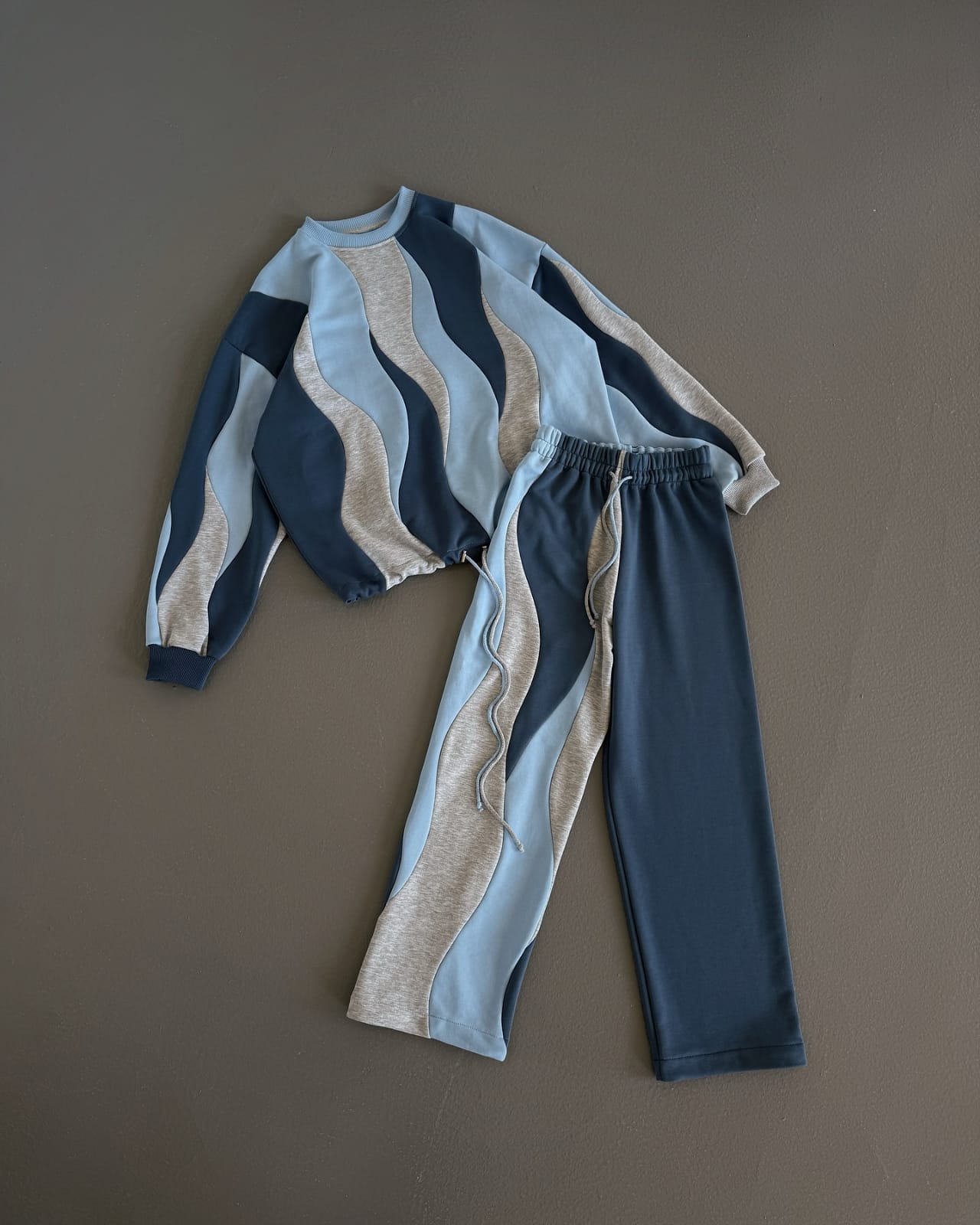 Wave Contrast Fleece Cordset