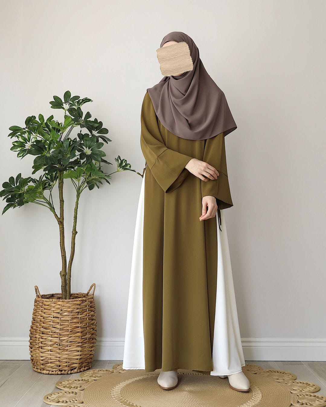 Elif Gold Abaya With Stoller