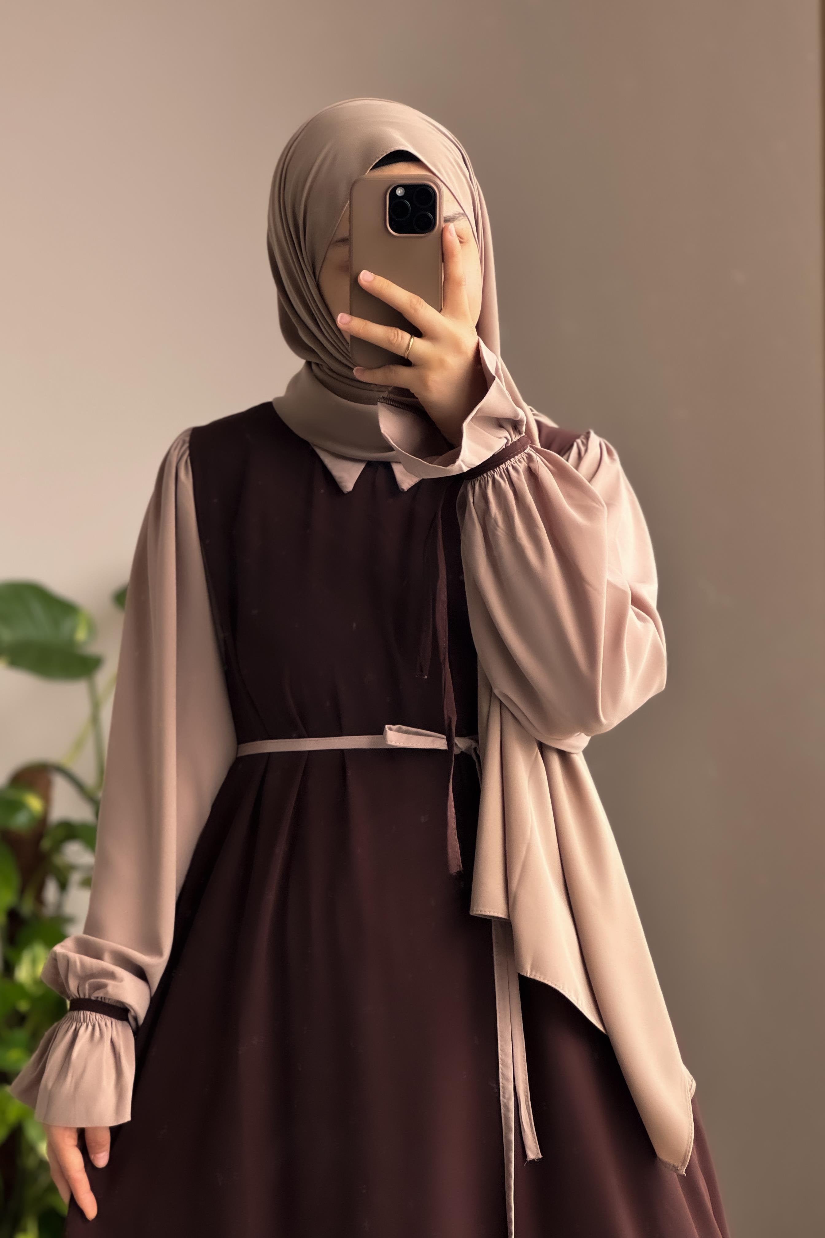 Aurelia Abaya With Stoller