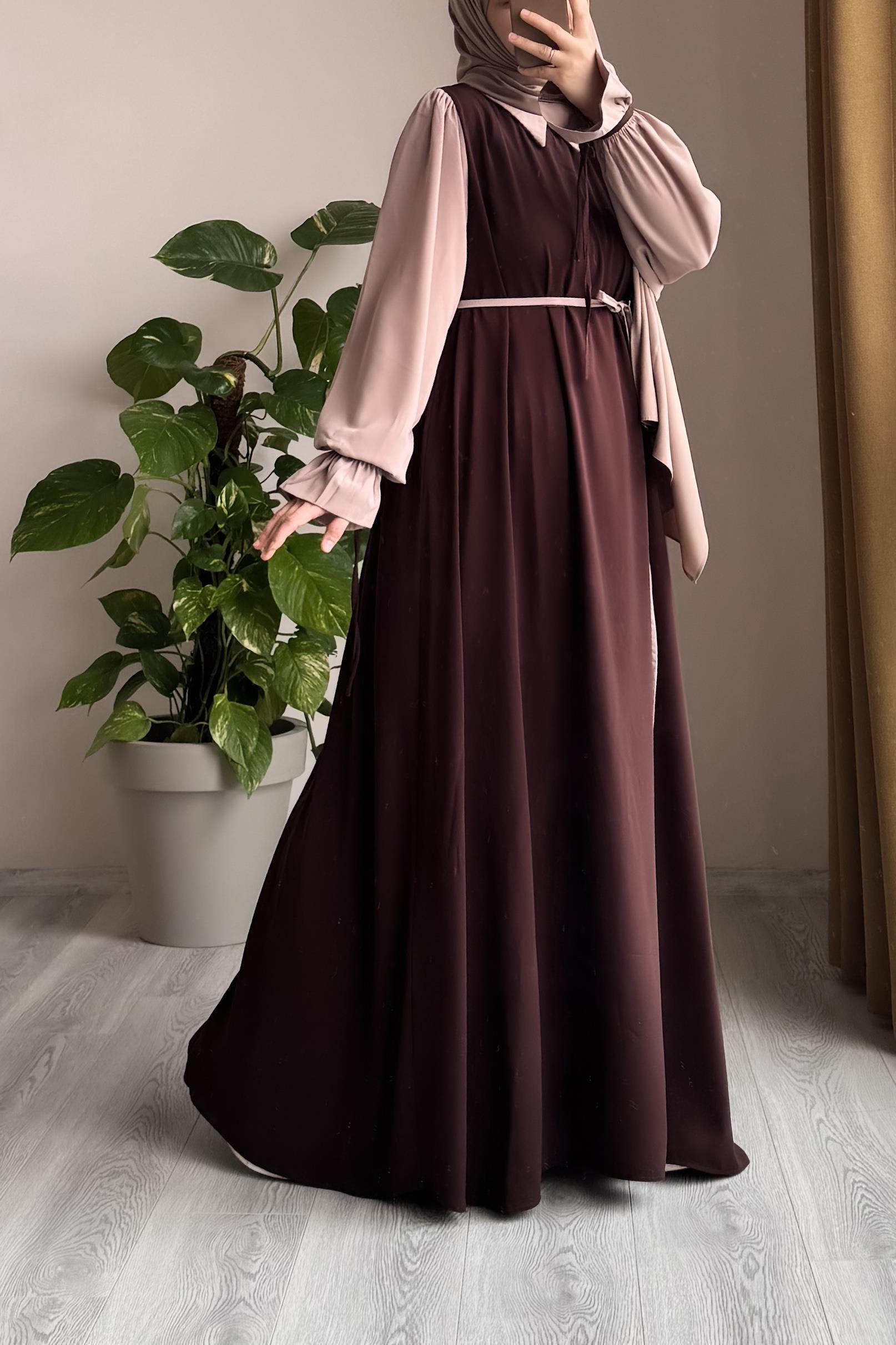 Aurelia Abaya With Stoller