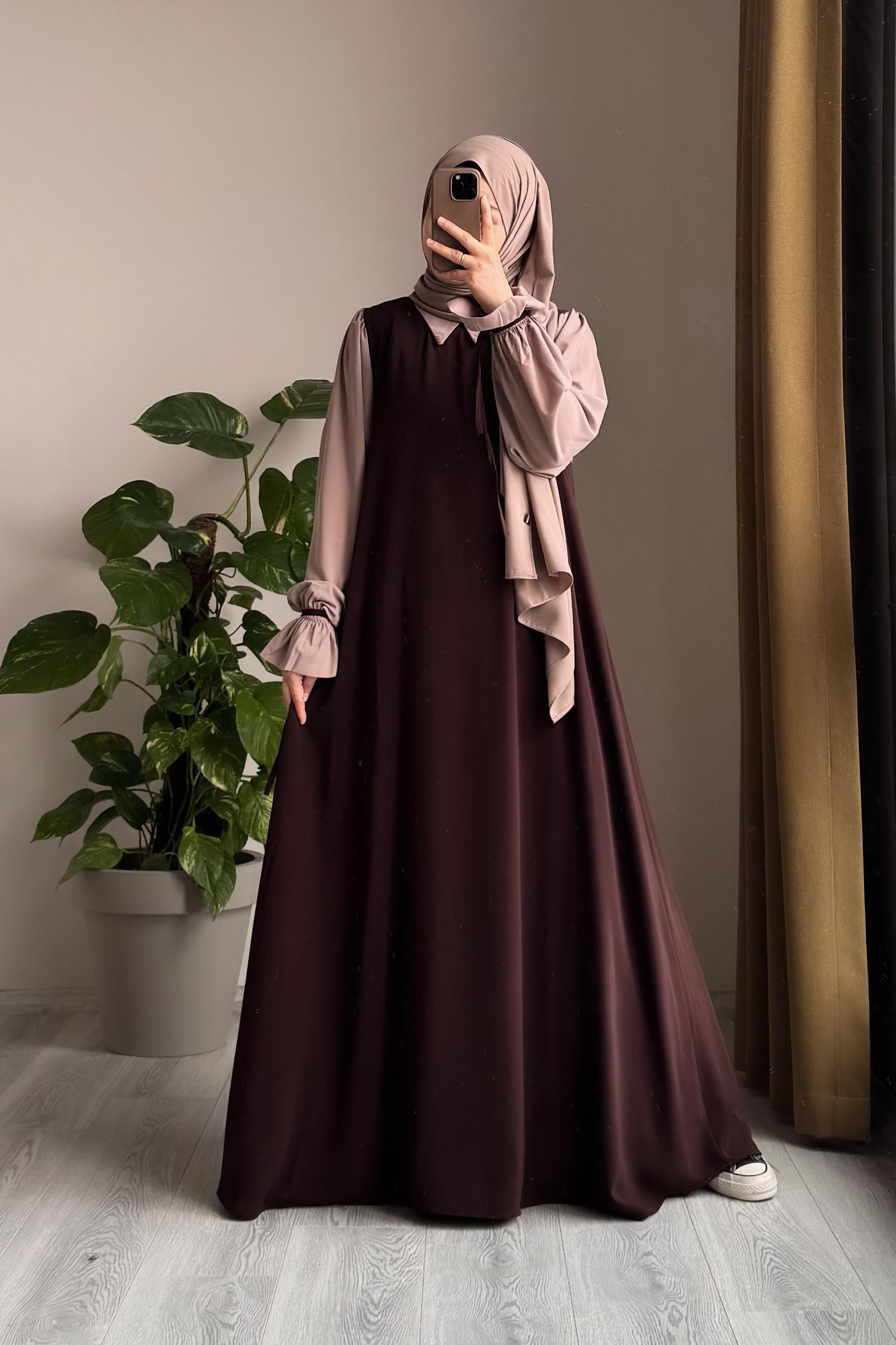 Aurelia Abaya With Stoller