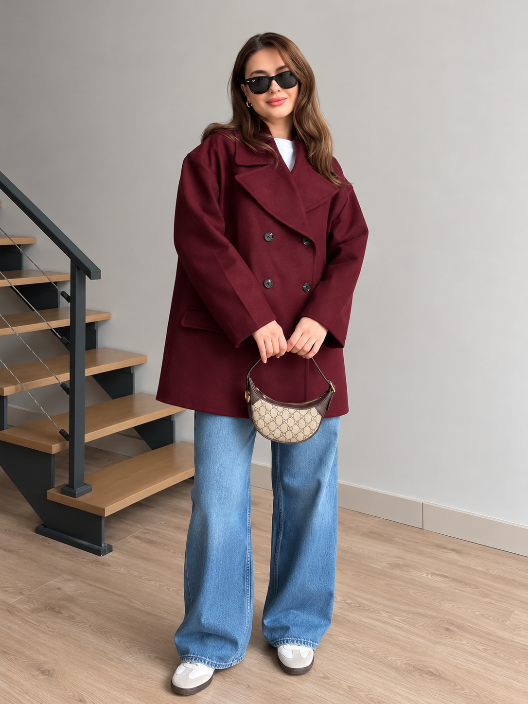 Metro Fleece Coat Burgundy front view with bag